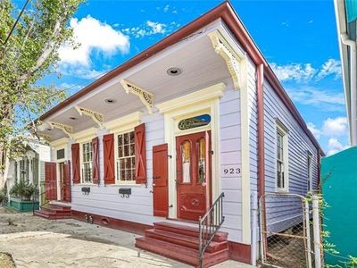 923-25 Clouet St, New Orleans, LA, 70117