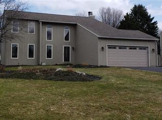 8624 Fieldway Ln, Cicero, NY 13039