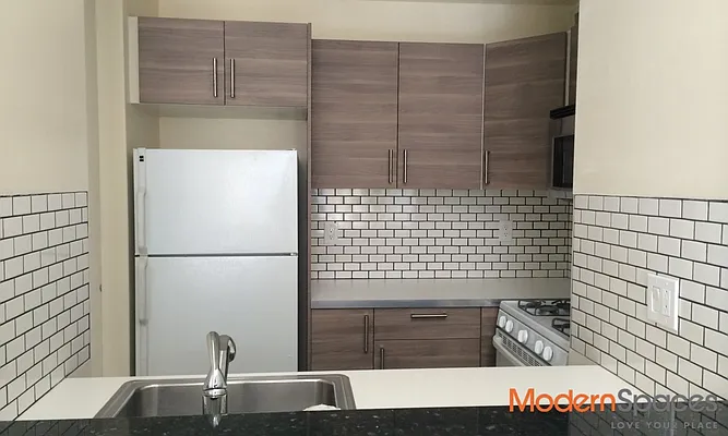 Rented by Modern Spaces | media 2