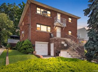 109 Wakefield Avenue, Yonkers, NY 10704