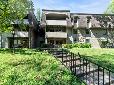 2929 Selena Dr APT J136, Nashville, TN, 37211