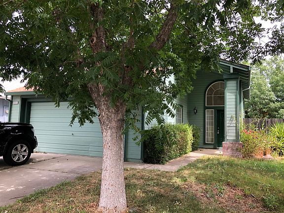 2nd image of 3717 Pine Hollow Way