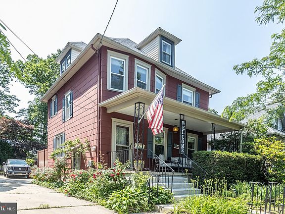 2nd image of 218 New Jersey Ave