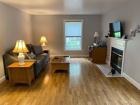 4th image of 3207 Morgan Dr