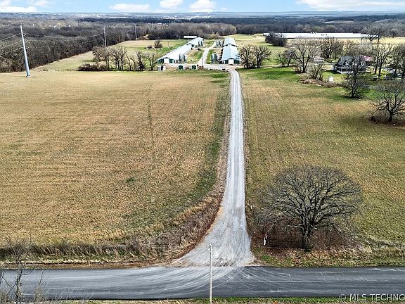 3rd image of 6261 S 444th Rd