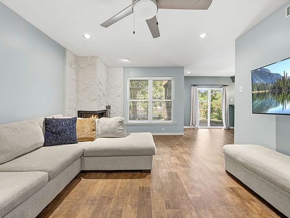4th image of 2955 Country Place Cir
