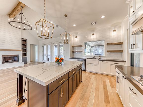 2nd image of 2023 Adelles Ln