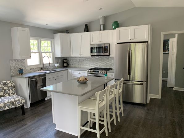 (undisclosed Address)