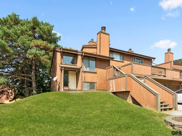 7168 N 78th Ct, Omaha, NE 68122