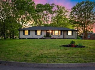 165 Chippendale Dr, Hendersonville, TN 37075