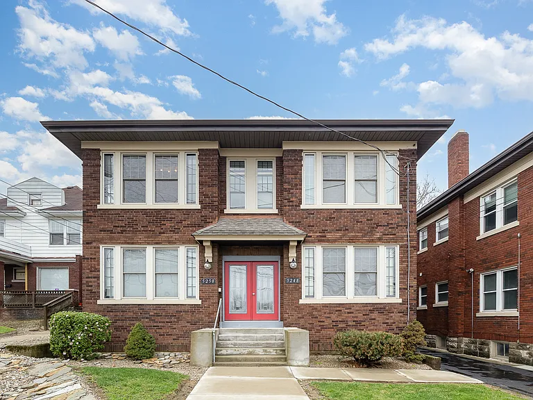 5248 Montgomery Rd — Photo 1