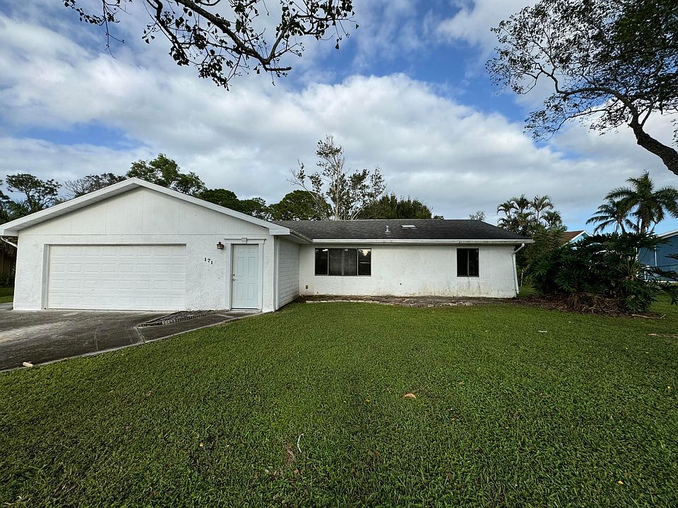 1st image of 171 NE Twylite Terrace