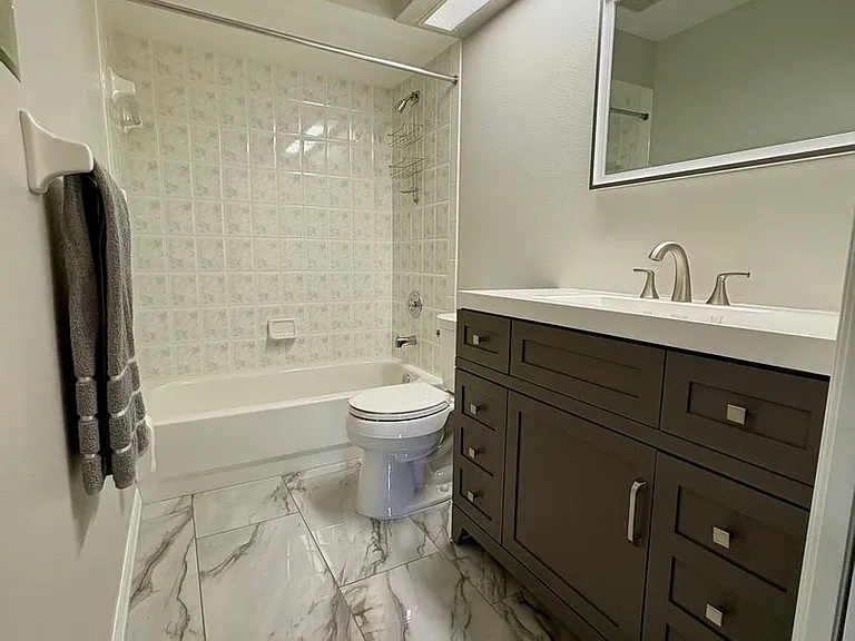 9221 Estrada Pl — Photo 11