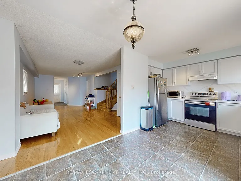 5134 Des Jardines Dr — Photo 9