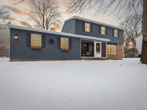 3612 Sassafras Dr, Jackson, MI 49201