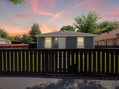 3434 Avenue M, Fort Worth, TX, 76105