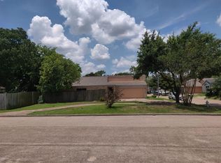 7907 Patio Glen Dr, Houston, TX 77071