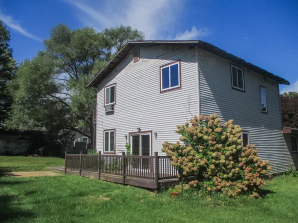 388 N Euclid Ave, Benton Harbor, MI 49022