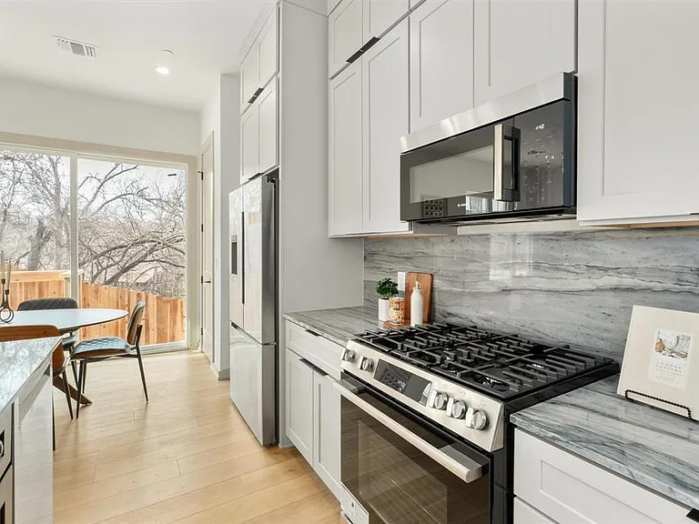 1736 Bunche Rd #B5 — Photo 12