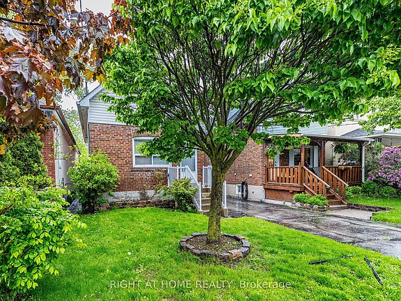 3rd image of 8 Savoy Ave