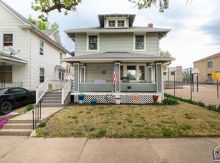 910 SW Clay St, Topeka, KS 66606