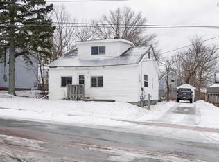 55 Croft St, Amherst, NS B4H 2Z8