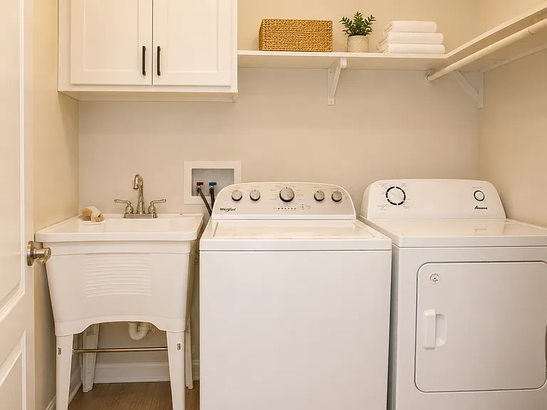 10940 Verawood Dr — Photo 22