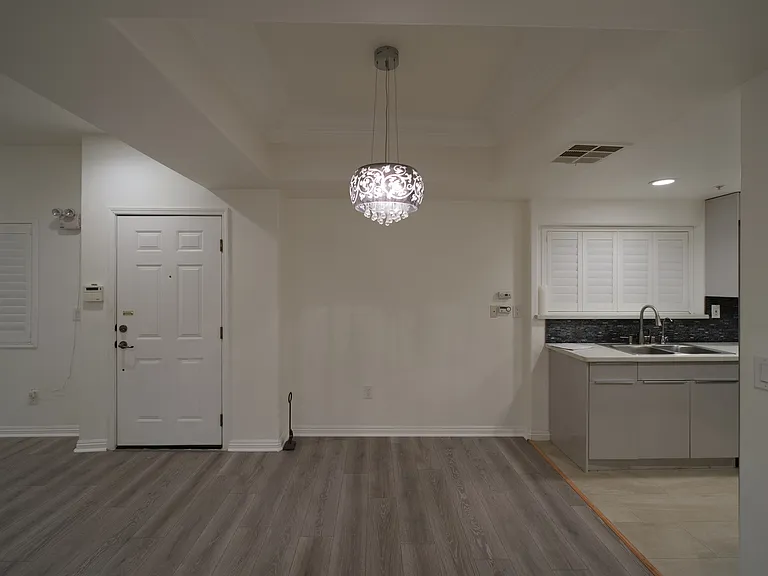 200 N 5th St #108 — Photo 35
