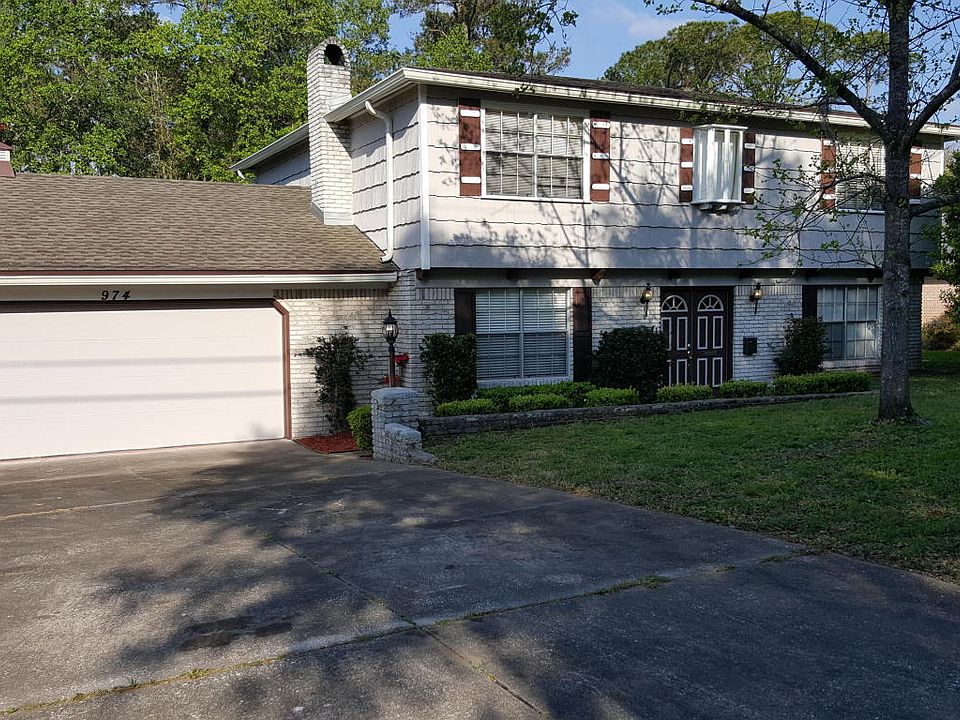 1st image of 974 W Parkridge Cir