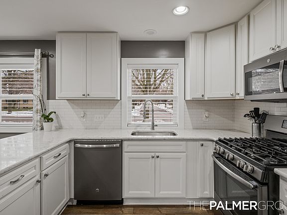 5th image of 33 Westmont Dr NW
