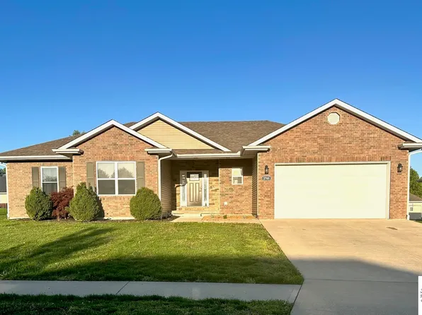 2705 Katy Trail Ave, Sedalia, MO 65301