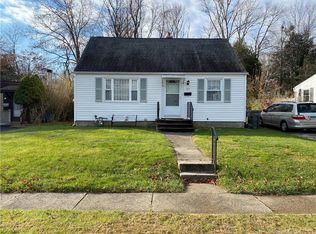 282 N Hoadley St, Naugatuck, CT 06770