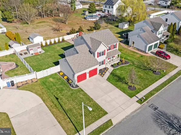 12 Boxwood Ct, Mantua, NJ 08051