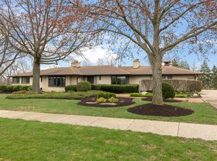 1S561 Stewart Ave, Lombard, IL