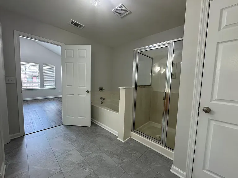 3919 Snipes Ct — Photo 14