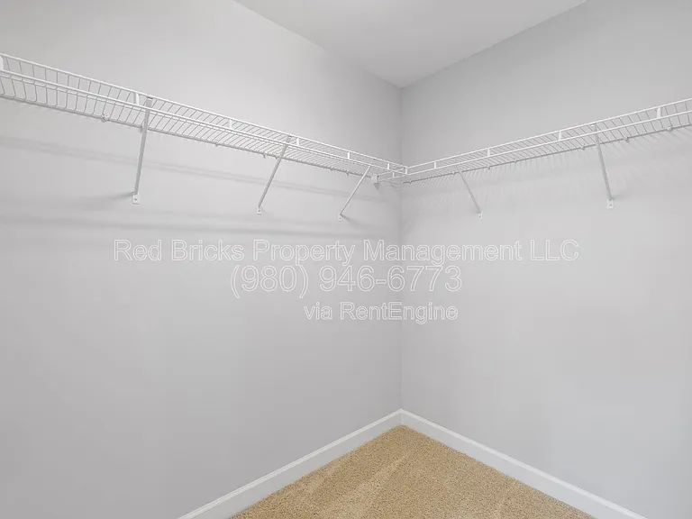 2783 Berkhamstead Cir — Photo 22