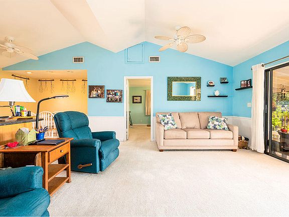 5th image of 22872 John Silver Ln