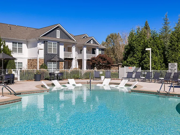 Bell Lake Norman — Photo 9