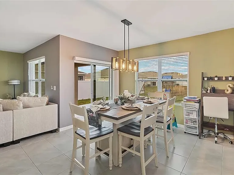 2585 Ryland Falls Dr — Photo 12