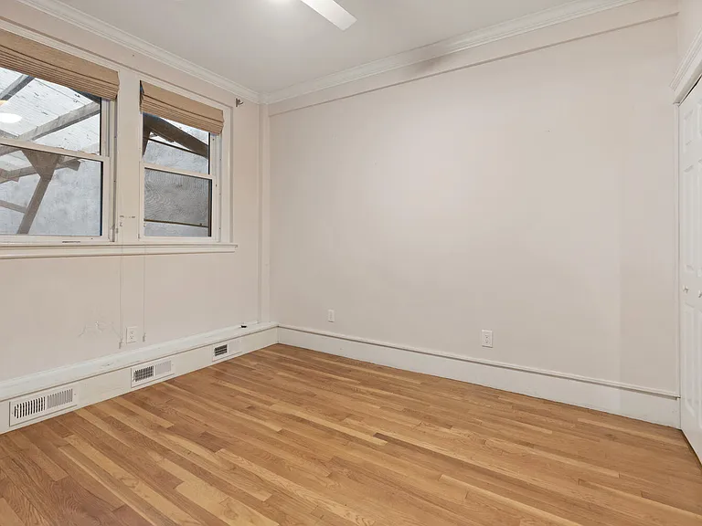 180 Commonwealth Ave #B — Photo 5
