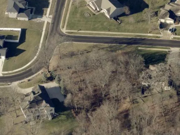 354 N Lake Placid Dr, Warsaw, IN 46582