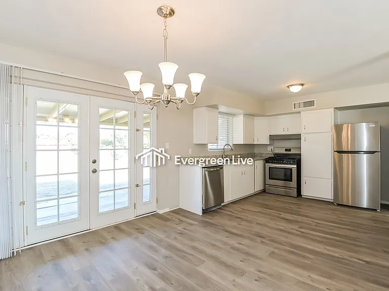 6429 E Calle Pegaso — Photo 7