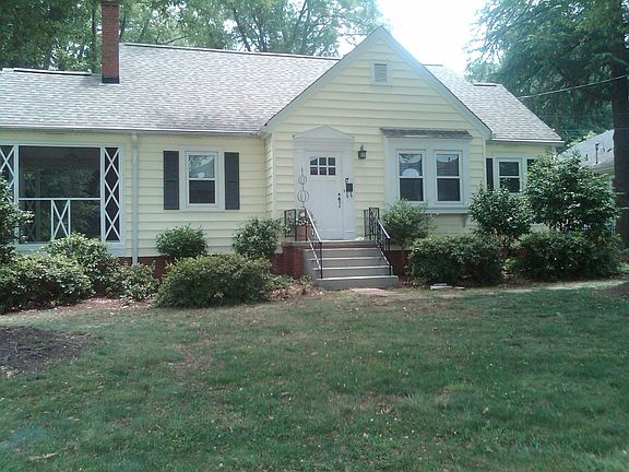 2nd image of 413 Jones Ave
