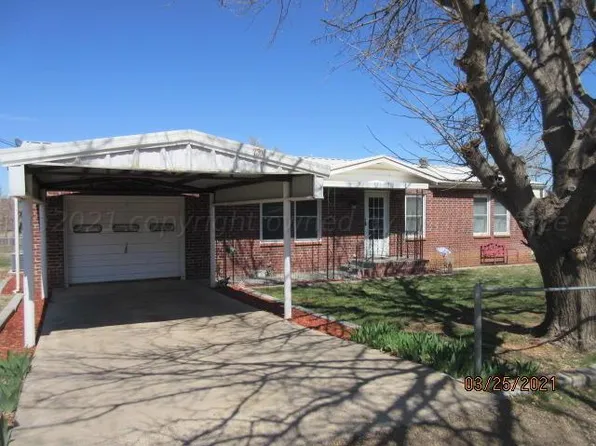 720 W 4th St, Clarendon, TX 79226