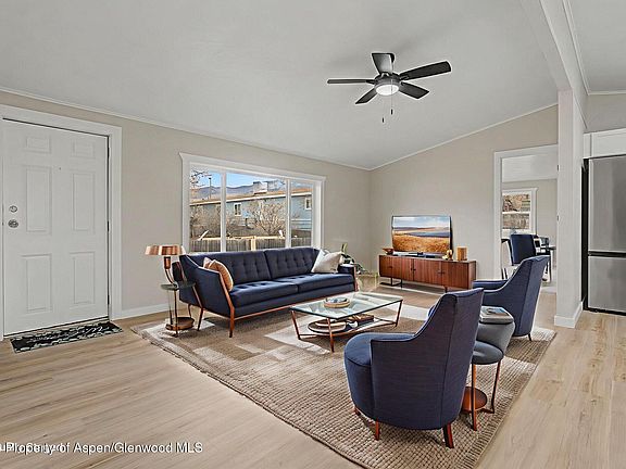 2nd image of 52 N Emerald Ln