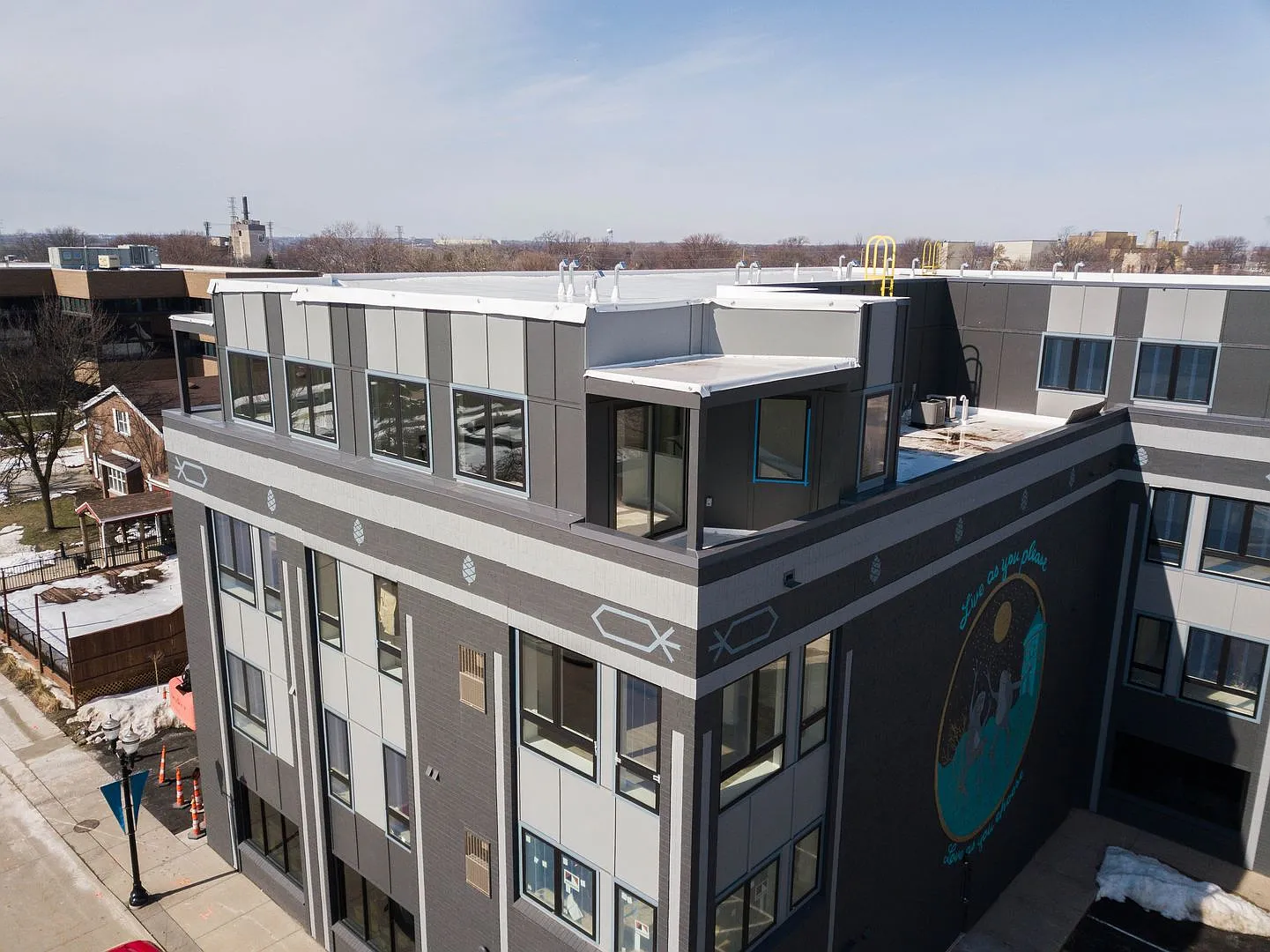 Harbor Lofts — Photo 2