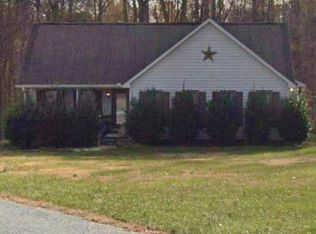 1107 New Hope Church Rd, Chapel Hill, NC 27516