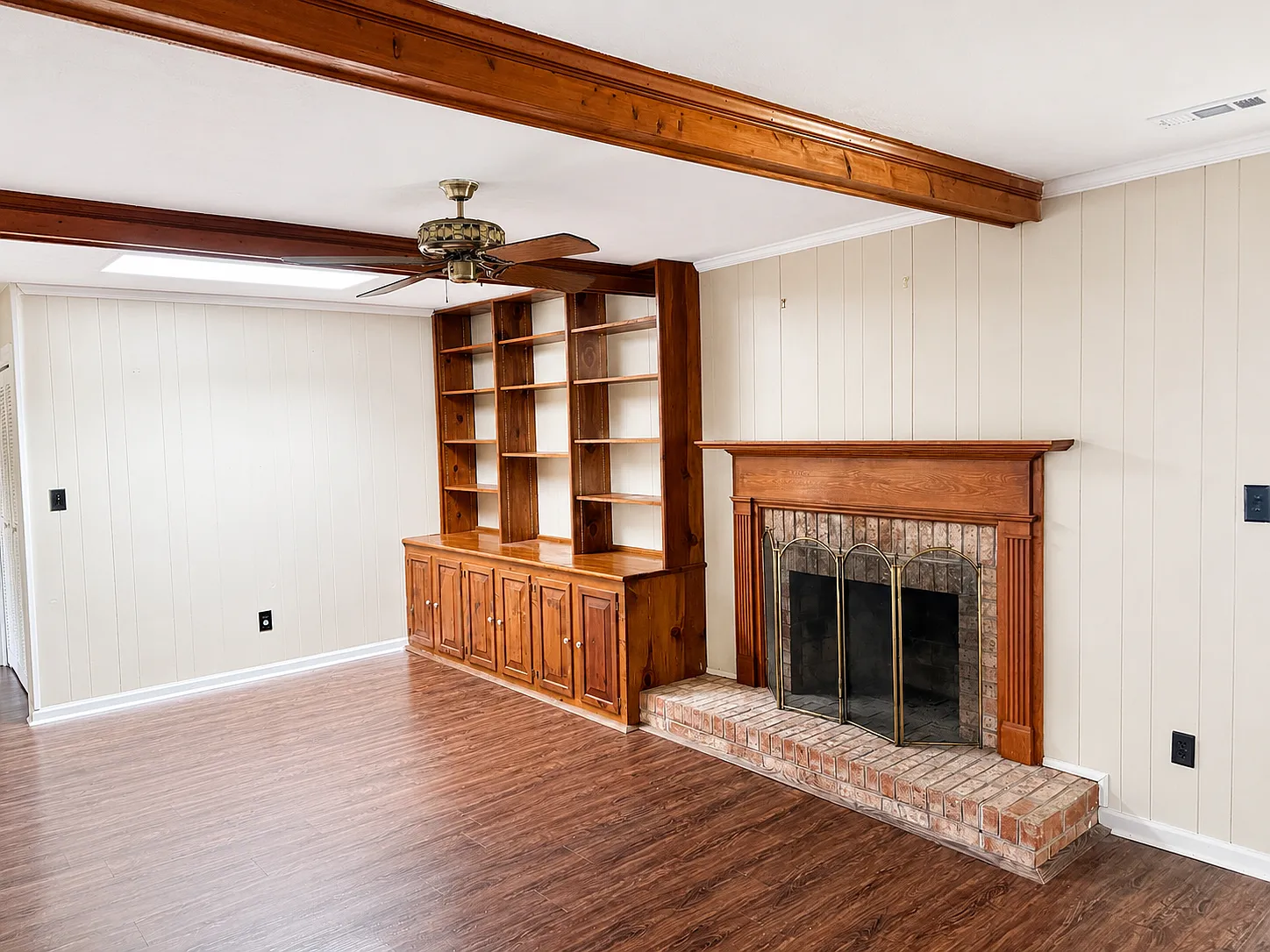 1137 Chatmoss Dr — Photo 3