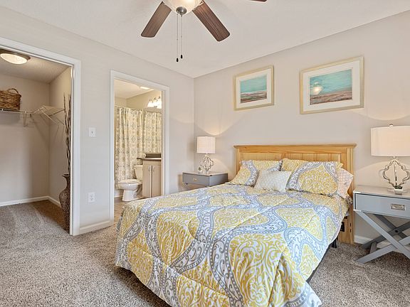 Master Bedroom with En-Suite Bathroom