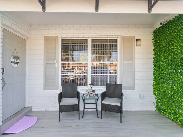 7040 W 16th Avenue, Hialeah, FL 33014